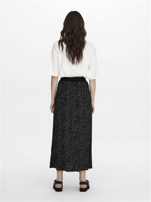 Lang nederdel i sort med hvide prikker fra Only
